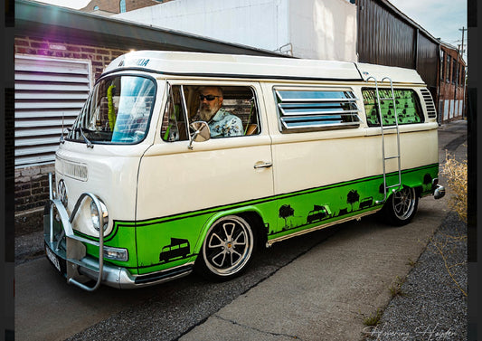 Chris Wilburn's 1972 VW Westfalia "Marshmelo"